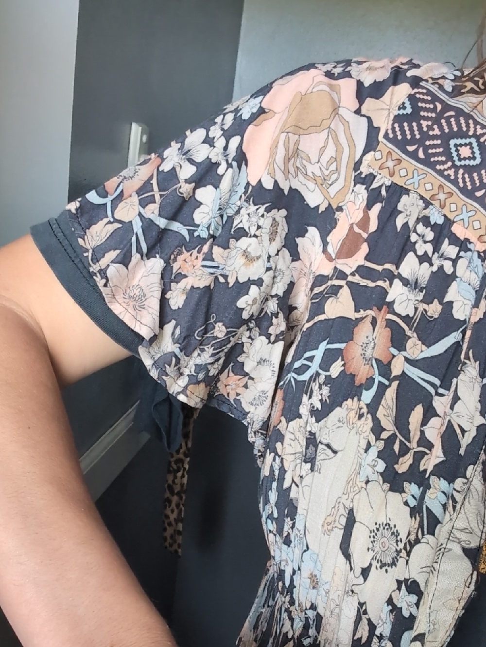 HOLD. Spell Amethyst Garden Party Dress Kimono - Picture 6 of 6